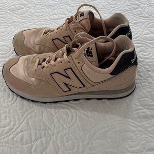 New Balance Tan and Black Sneakers Suede Mesh Design